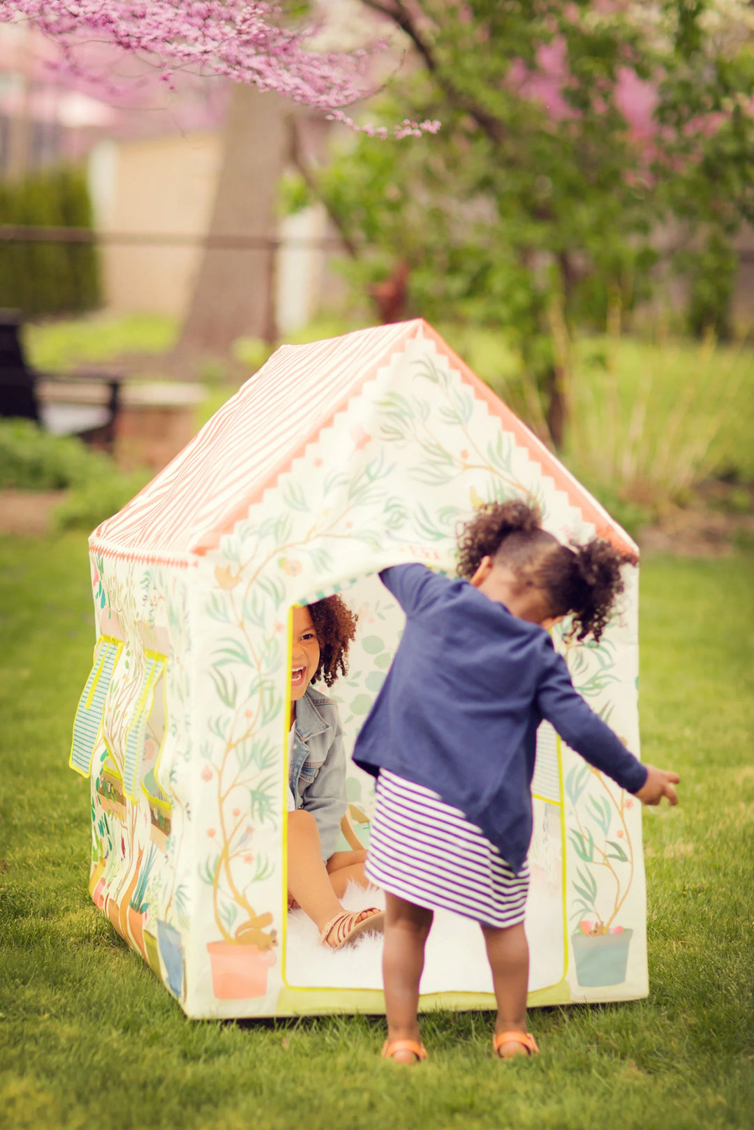 Play Tent, Play House
