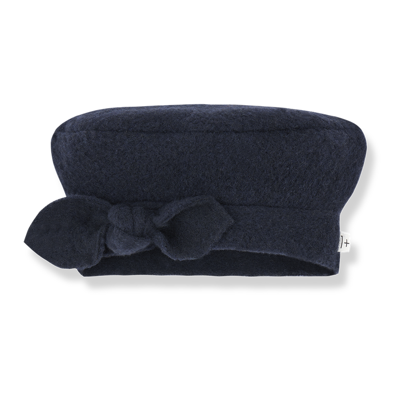 Lisbeth Beret, Dark-Blue