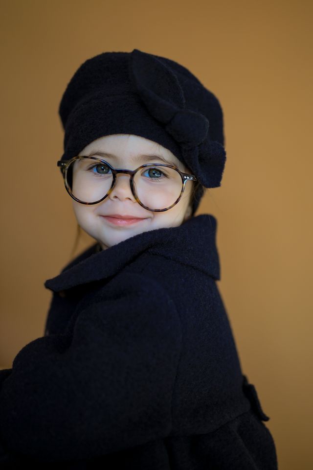 Lisbeth Beret, Dark-Blue