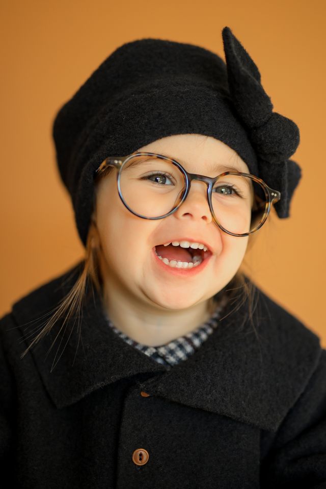 Lisbeth Beret, Dark-Blue
