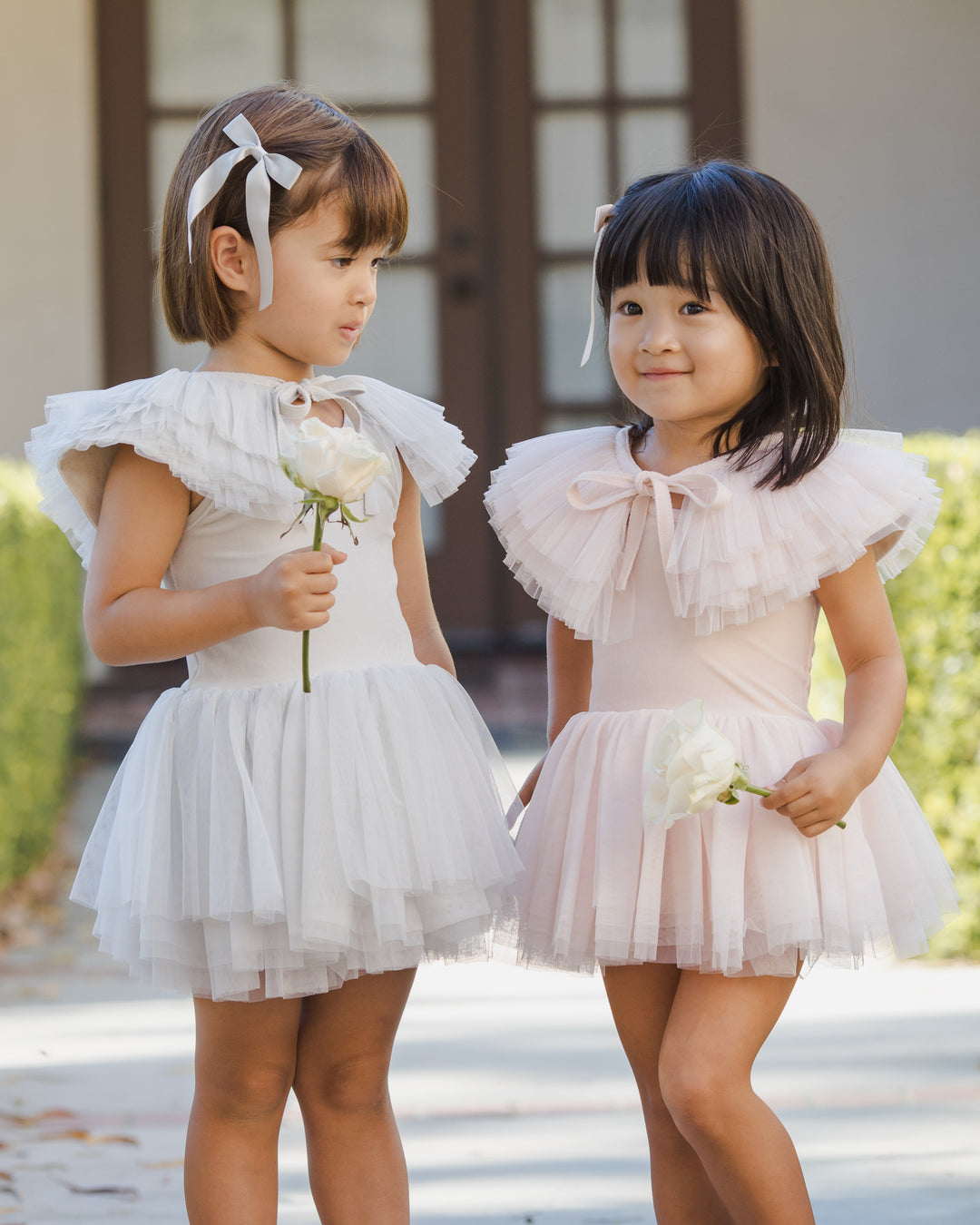 Satin Ribbon Bows Pearl, Ivory,
Mist