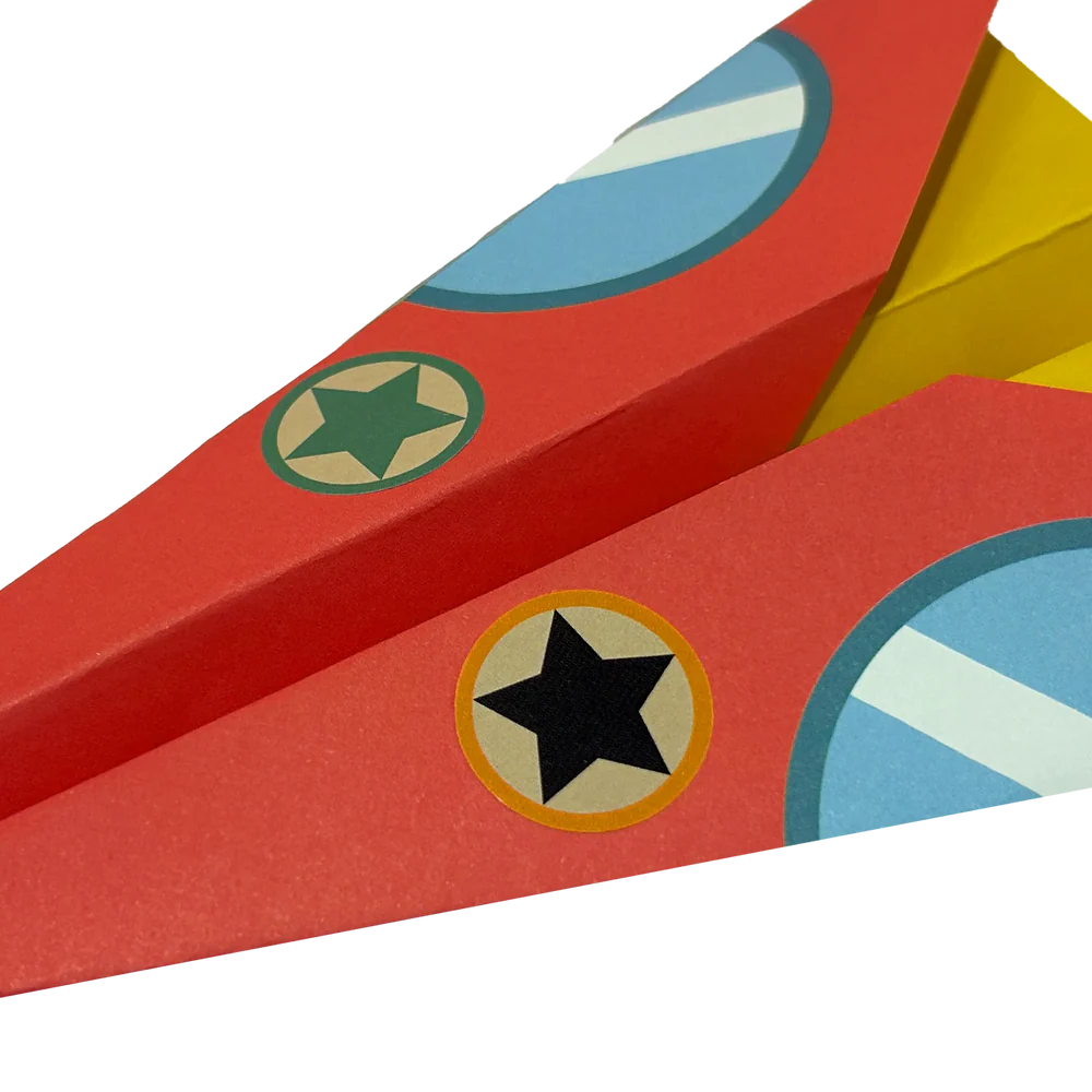 D.I.Y. Paper Airplanes Activity Kit