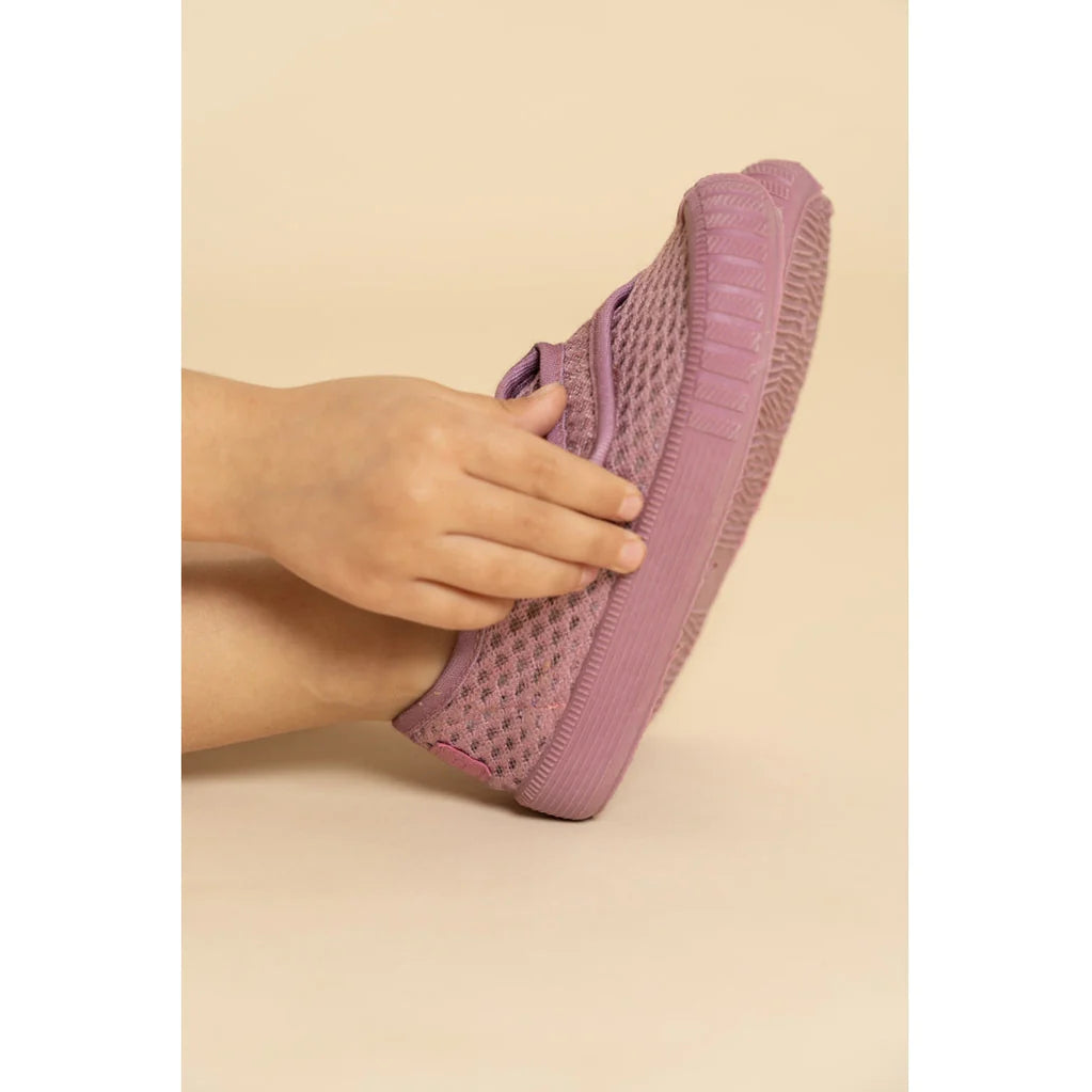 Play Shoes, Mauve Rose