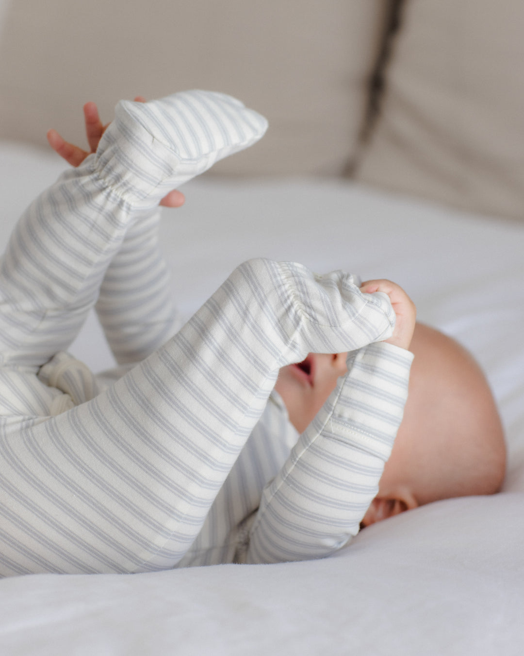 Zip L/S Sleeper Footie, Cloud Stripe