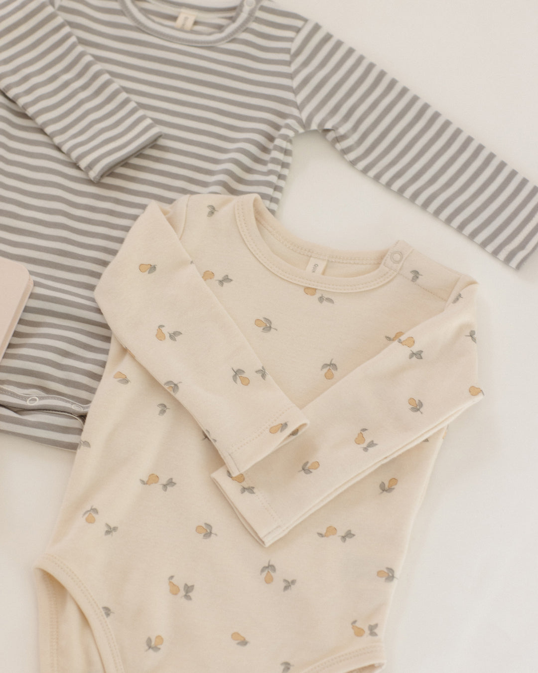 Jersey Bodysuit, 2 Pack Pears, Laurel Stripe