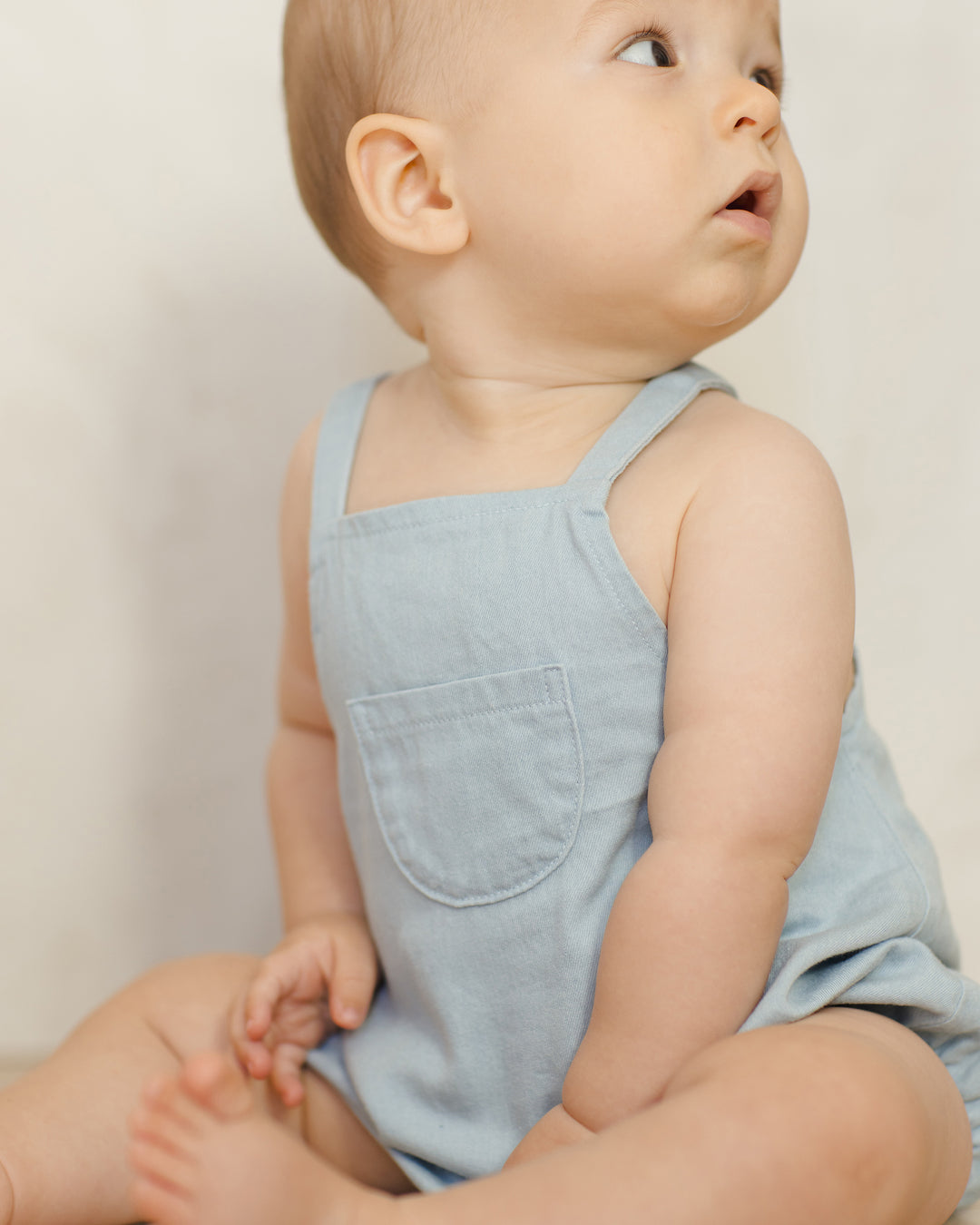 Thomas Romper, Chambray