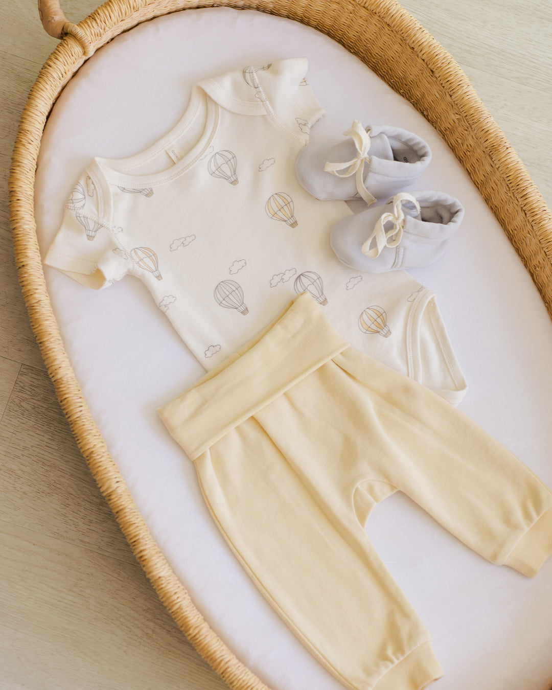 S/S Bodysuit, 2 Pack - Hot Air Balloons, Yellow Stripe