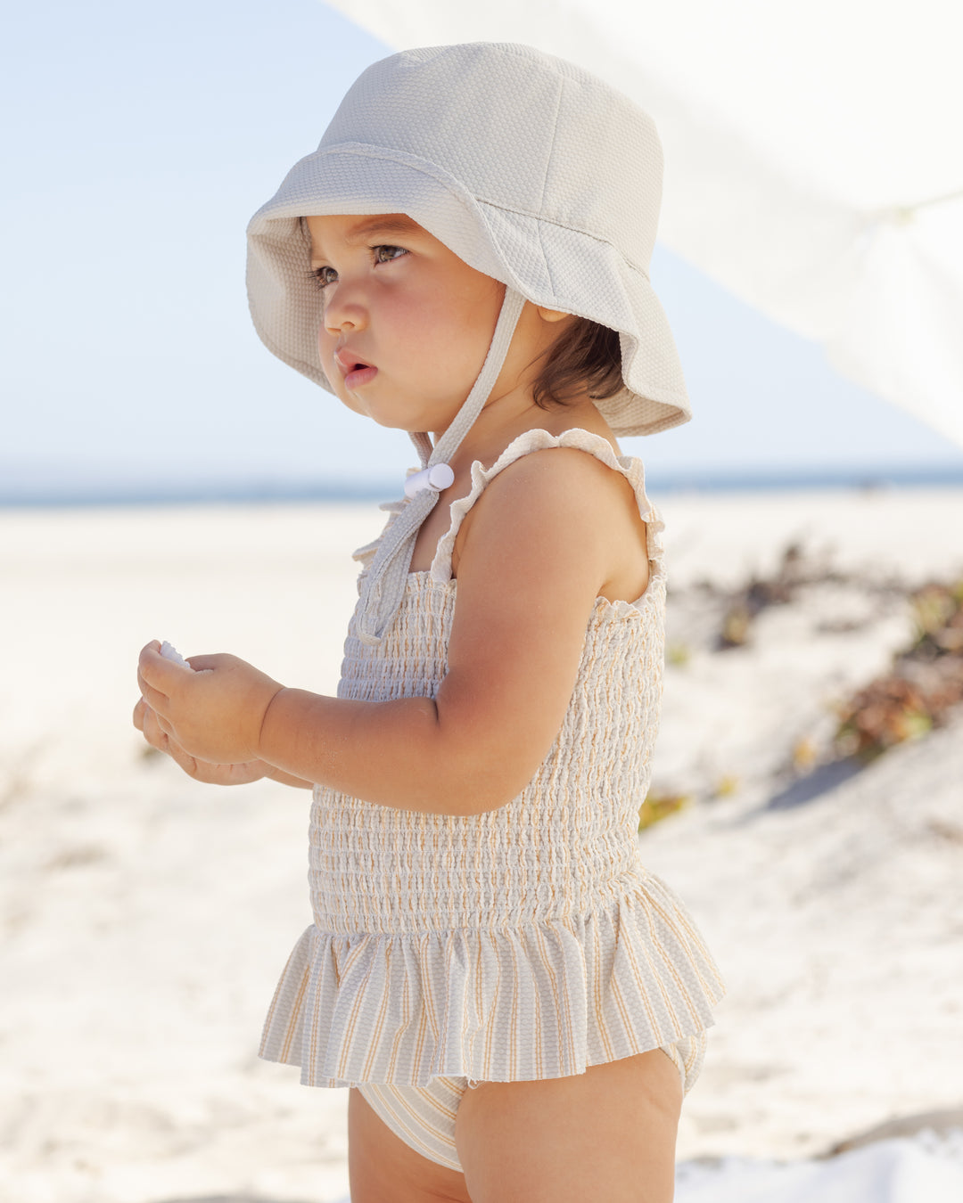 Bucket Hat, Sky