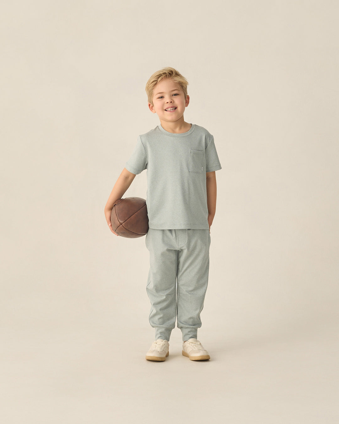 Cove Essential Pocket Tee, Heathered Sea Green