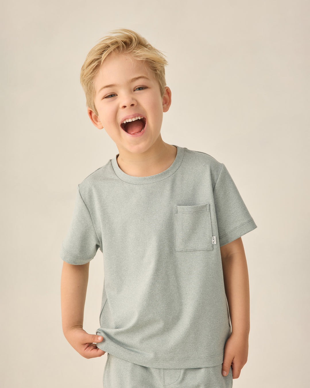 Cove Essential Pocket Tee, Heathered Sea Green